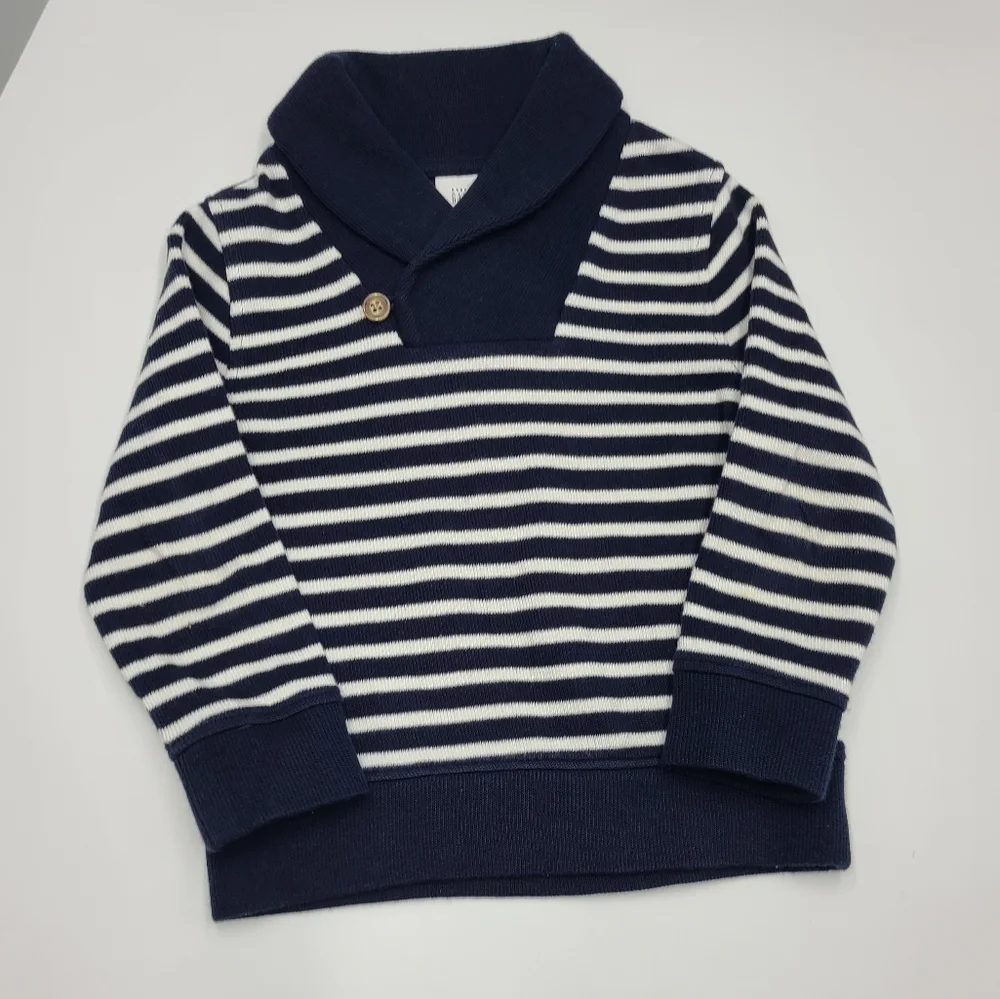 Gap boys' sweater and jeans size 4